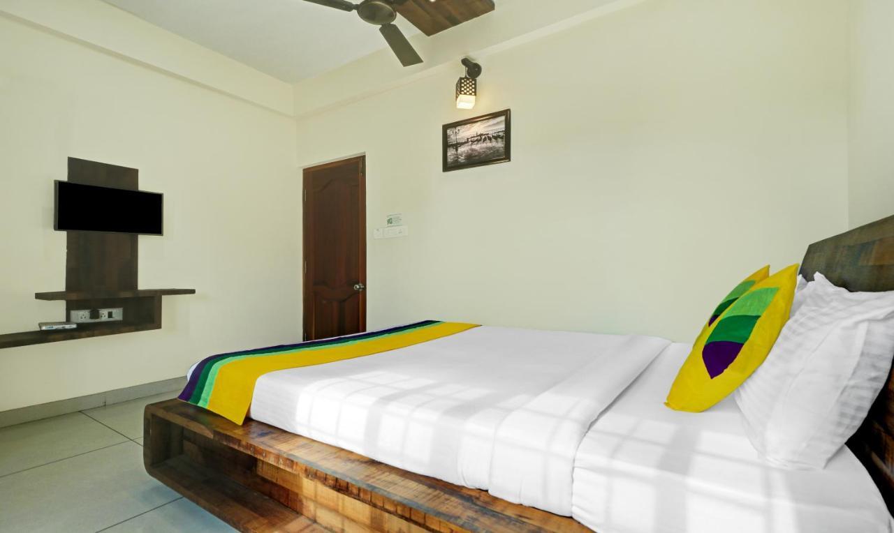 Itsy Hotels Colors Stay Chikmagalūr Екстериор снимка