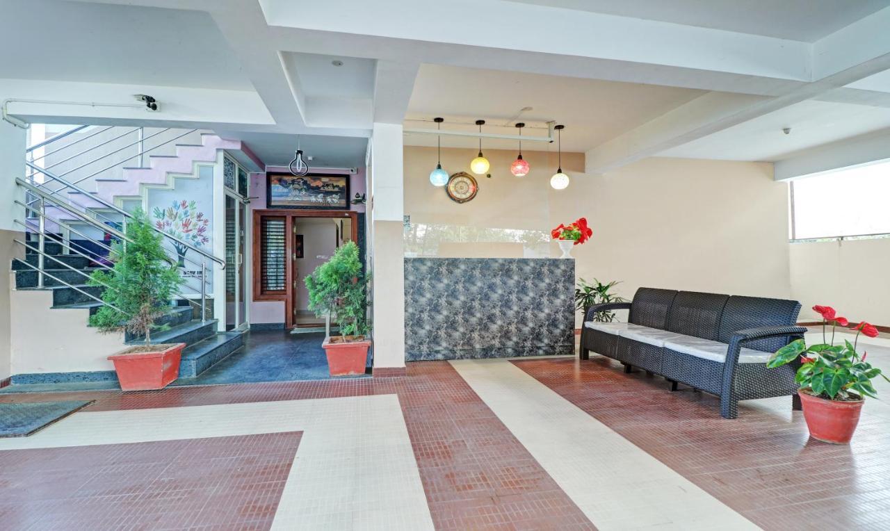Itsy Hotels Colors Stay Chikmagalūr Екстериор снимка